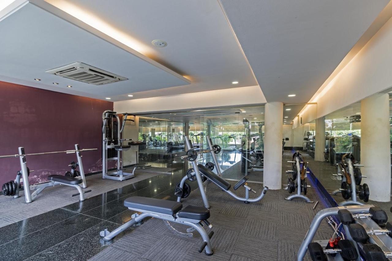 Hotel Lch Fitness Indore Esterno foto